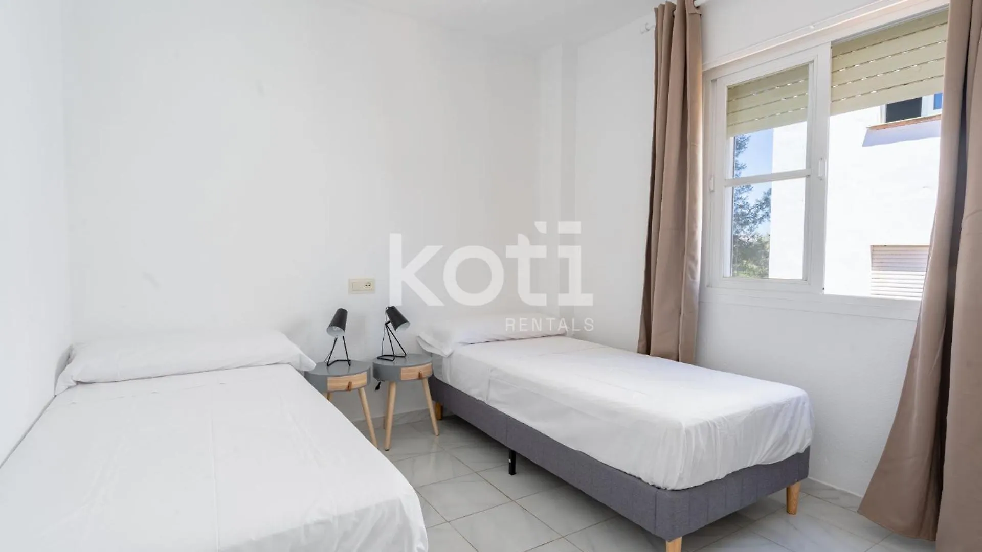 Koti Rentals - Colinas Del Faro 24 Mijas Lägenhet