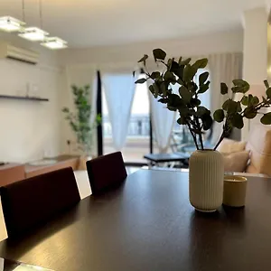  Apartment Alyanna